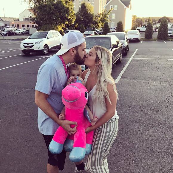 Meet your Posher, Meagan - Picture 1 of 1